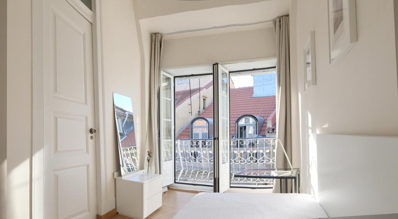 Room Atalaia- Ideal For Single Lissabon Buitenkant foto